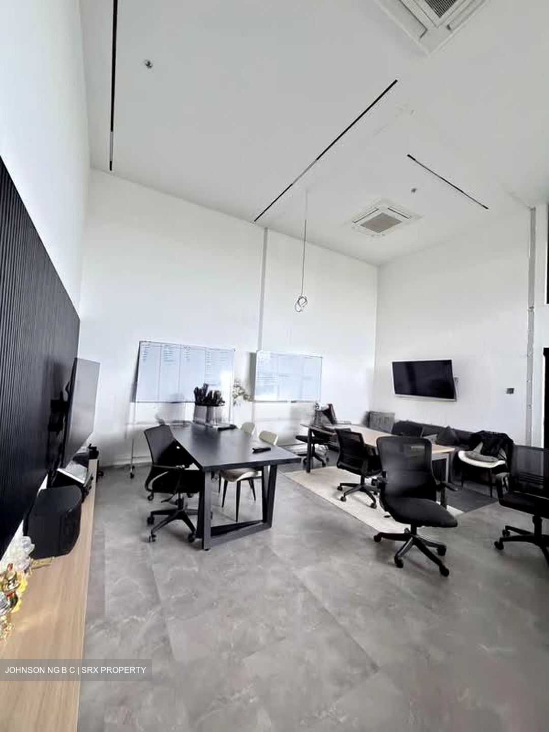 T-space (D18), Factory #575697141